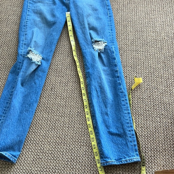 Levi’s Wedgie Jeans - Picture 8 of 11